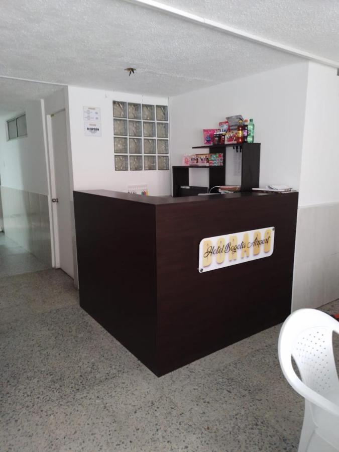 Hotel Bogota Airport Dorado Bagian luar foto