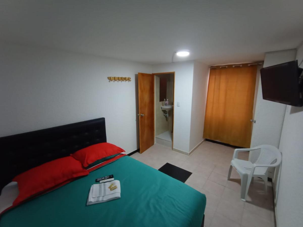Hotel Bogota Airport Dorado Bagian luar foto